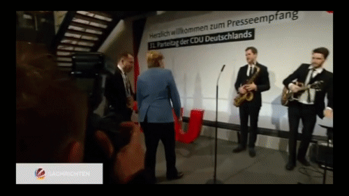 Video Angela Merkel Jazzband